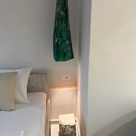 Sea Floor Apartment