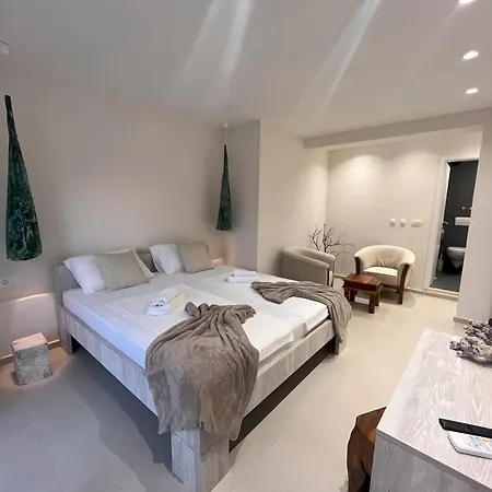 Ocean Floor Apartment